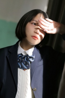 男生第一次吃我胸头